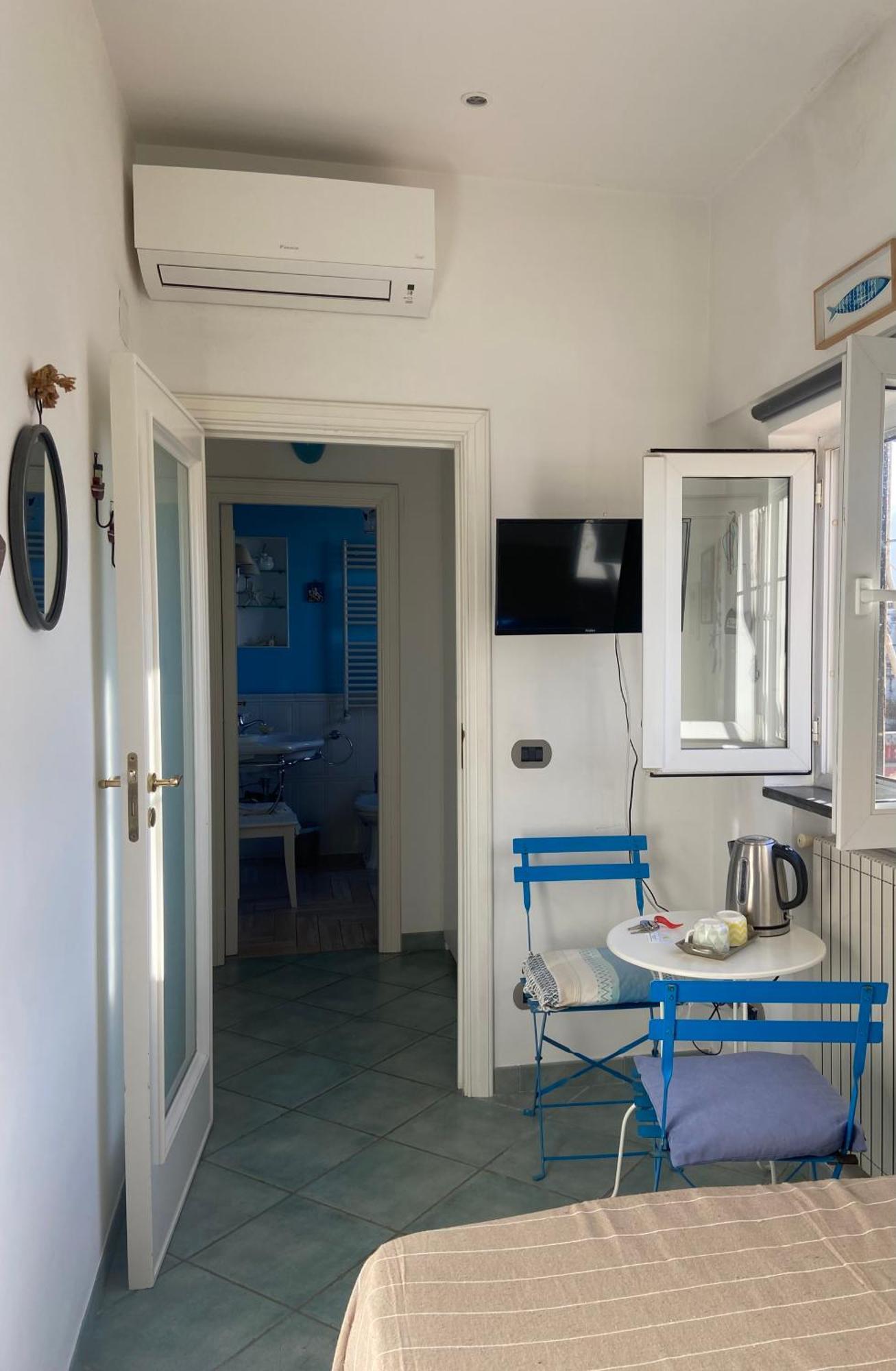 La Casa Sui Tetti Bed & Breakfast Napoli Bagian luar foto