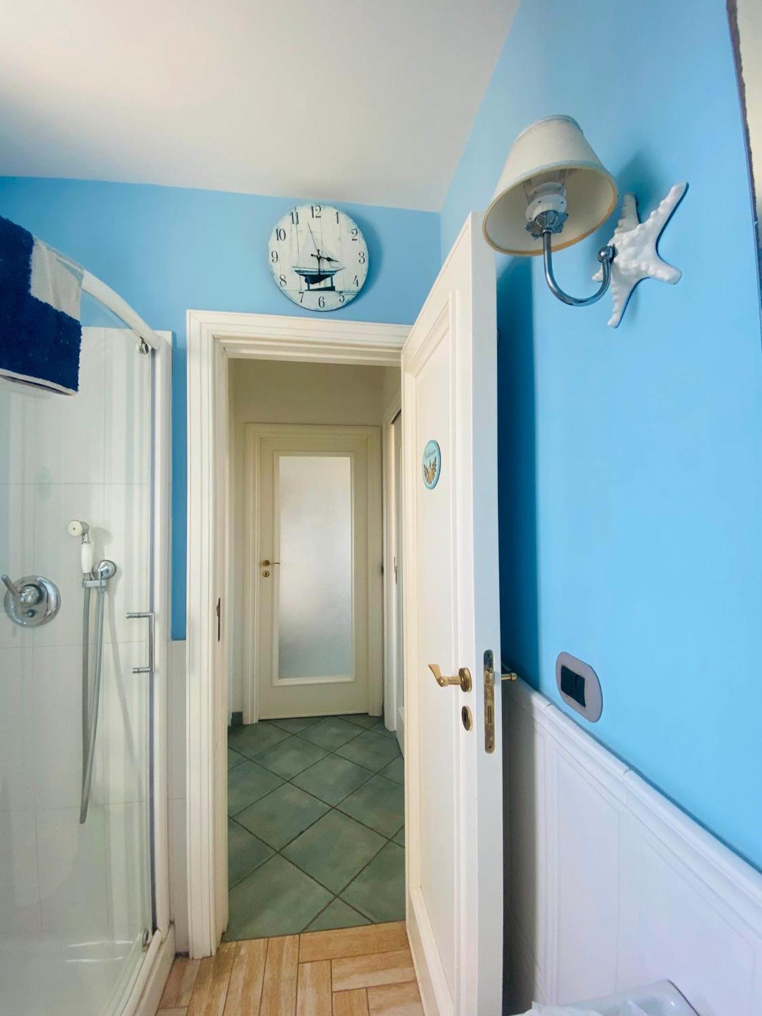 La Casa Sui Tetti Bed & Breakfast Napoli Bagian luar foto